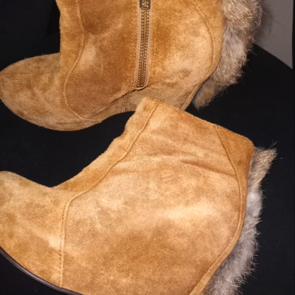 Tan suede  indigenous style bootie wedge with real fur